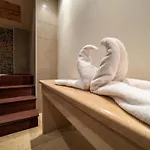 Elektra & Lejlighedshotel