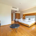 Elektra & Lejlighedshotel