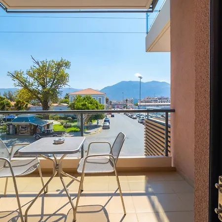 Elektra Port&sea View Aparthotel 4*