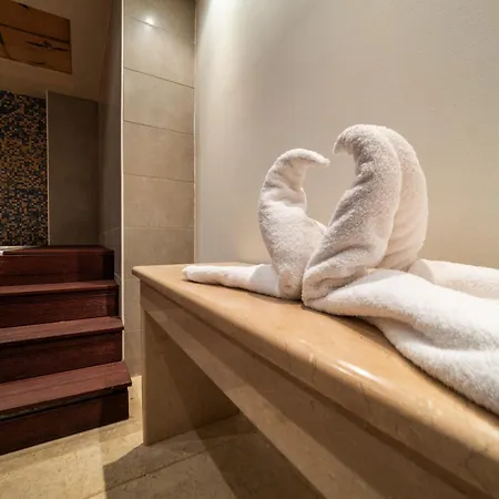 Elektra & Aparthotel