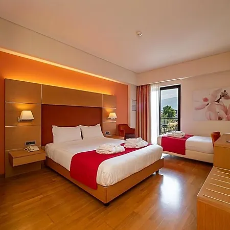 Elektra Port & Sea View 公寓式酒店