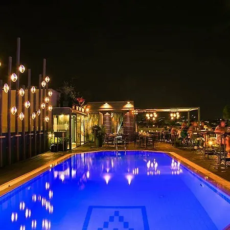 公寓式酒店 Elektra Port & Sea View 4*