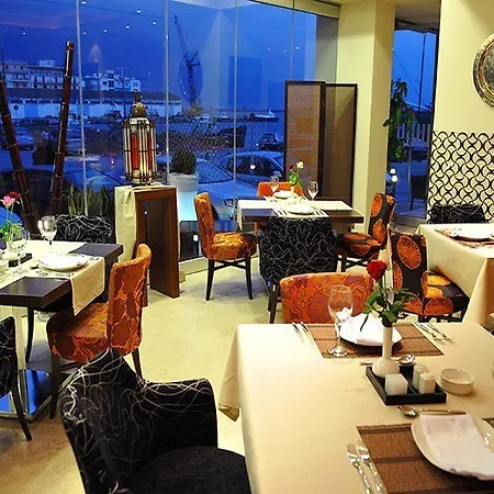 公寓式酒店 Elektra Port & Sea View 卡拉马塔